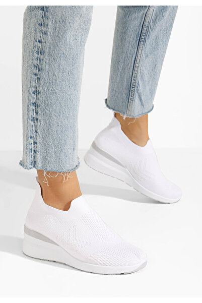 B T Shoes Bílé dámské tenisky na klínku Boka