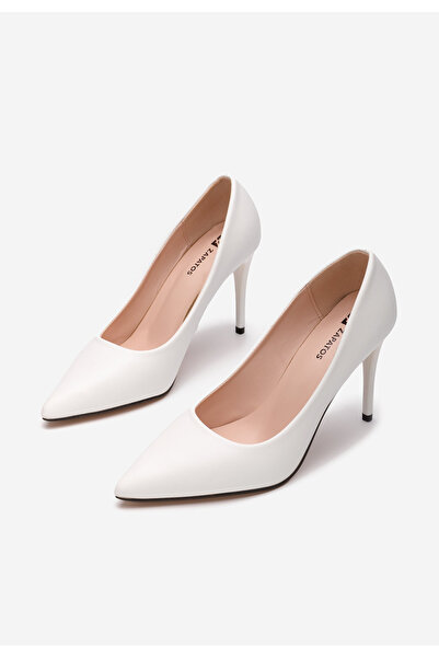 B T Shoes Bílé lodičky do špičky Donia