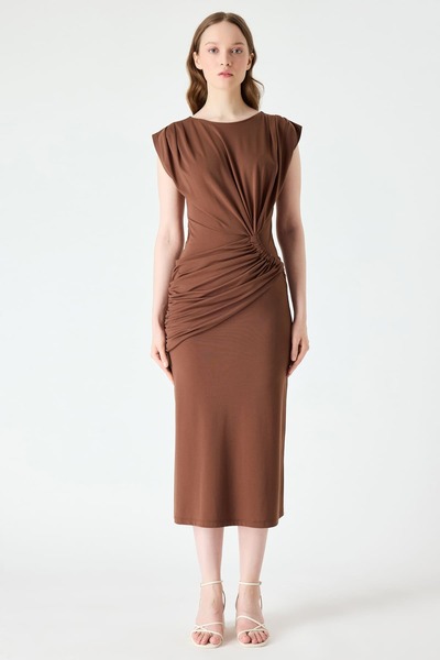 FEVER Drape detaylı viskon elbise