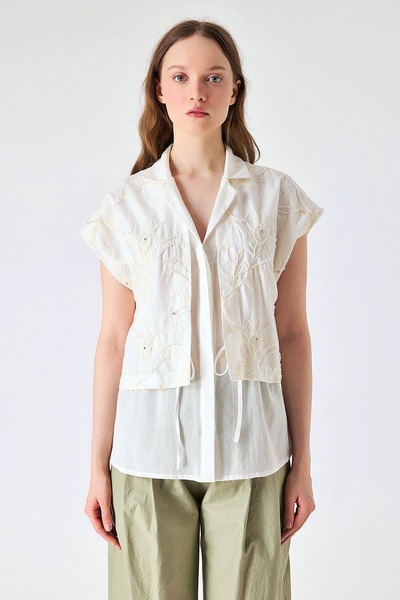 FEVER Minimal İşleme detaylı viskon bluz