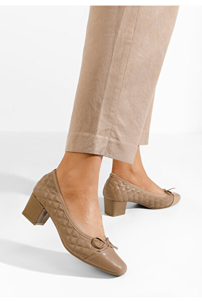 B T Shoes Γόβες με χαμηλό τακούνι Thella Χακι