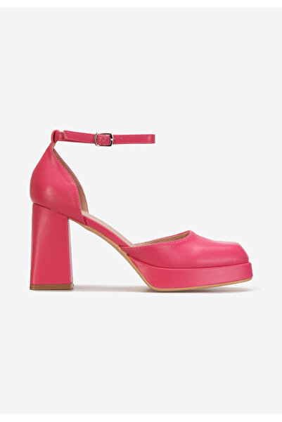 B T Shoes Fuchsiové lodičky na hrubém podpatku Osera