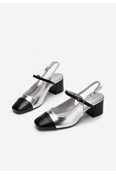 B T Shoes Stribrné lodičky na hrubém podpatku Eriosa