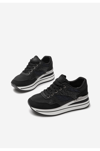 B T Shoes Černé dámské tenisky na klínku Camora