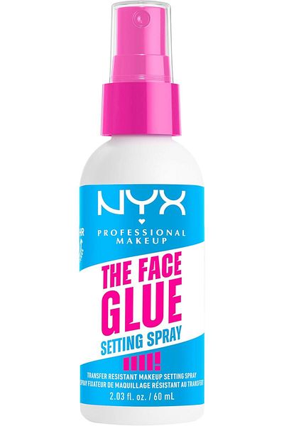 NYX Professional Makeup The Face Glow Makeup Setting Spray, 24-hour wear, smudge and water-resistant