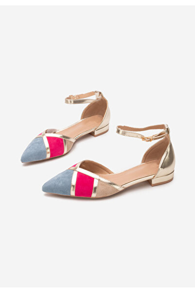 B T Shoes Cathy Gold Low Heel Shoes