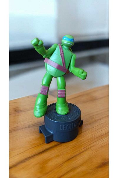 Hureggo Vintage Ninja Turtles Leonardo Original Figure Toy & 13 cm