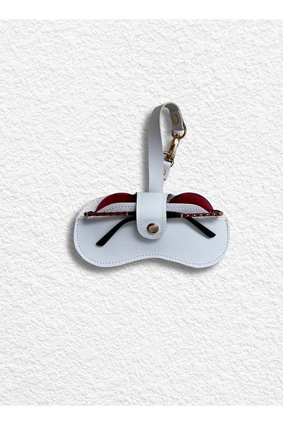 fular & bags White Hangable Glasses Case Bag Charm