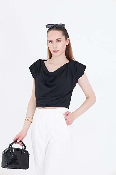 Kutaf Siyah Degaje Yaka Dokumlu Bluz