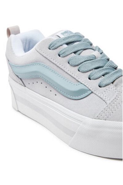 Vans women's sneakers VN000CP67VF1 gray