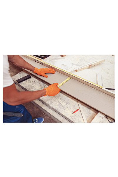 StoryGift Romania Tablou Canvas Muncitor Mascul Masurand O Barna De Lemn O Imagine Practica Ce Ilustreaza Atelie