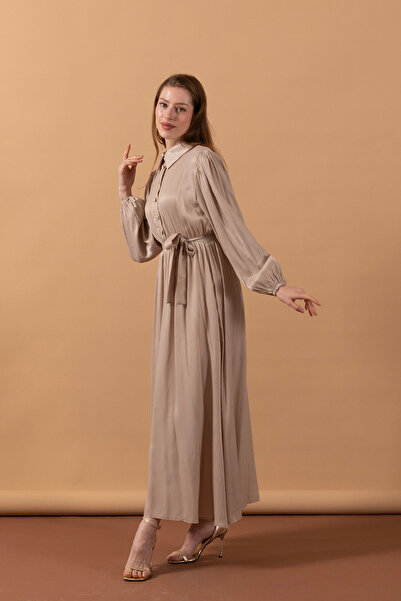 Stilife Φόρεμα με ελαστικό μέσης με μισό κουμπί πέτρα