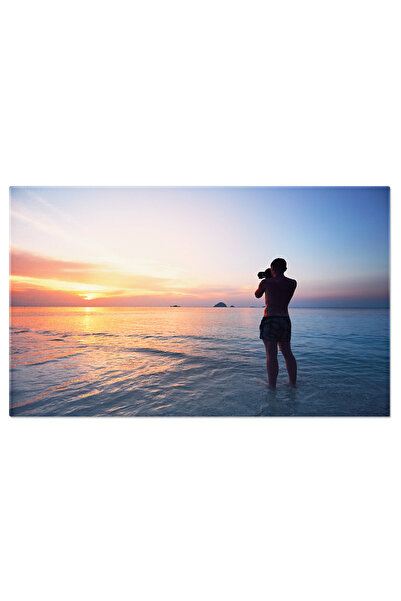 StoryGift Romania Tablou Canvas Fotograf Tanar In Turist La Apus La Plaja, Pl...