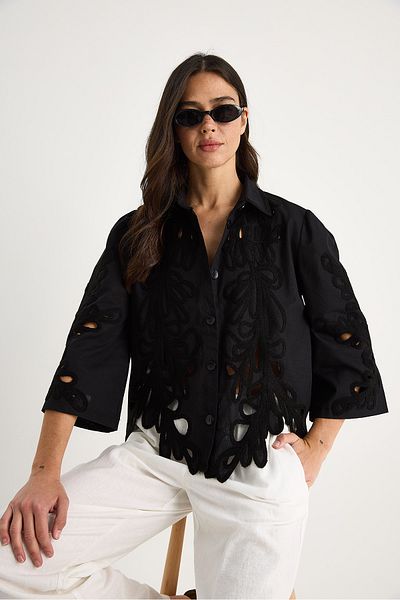 Bianco Lucci Women's Süzene Embroidered Openwork Cotton Shirt 60251799
