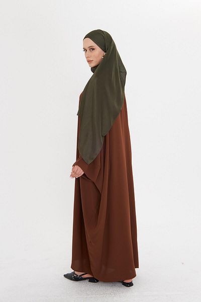 HÜRREM BONE Ανοιχτό καφέ μανίκι νυχτερίδας Oversize Medina Silk ίσιο φόρεμα με κουμπιά στην πλάτη 4001_47