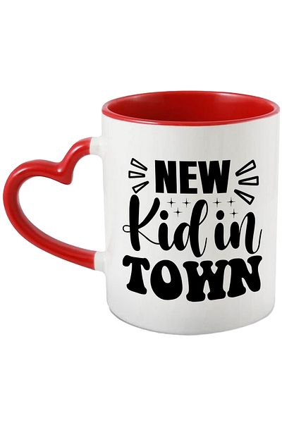 StoryGift Romania Mug for the new baby with the message in English "New kid in town" with Heart Handle Ro, Cu, STG