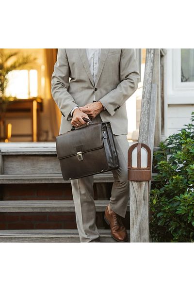 The Chesterfield Brand Servieta pentru acte si laptop 15 inch, The Chesterfield Brand, Salvatore, piele naturala
