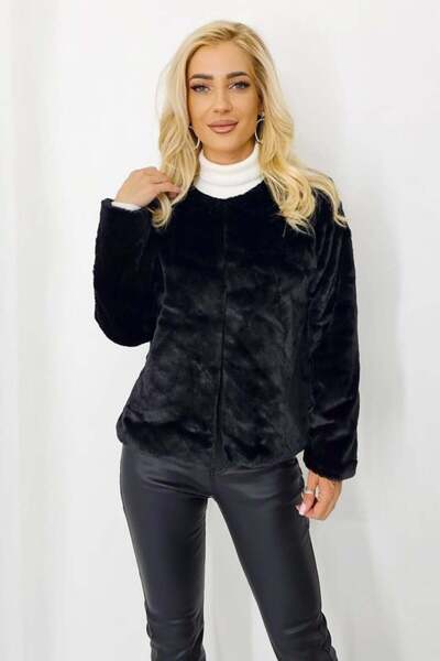 FashionForYou Elegant Paula organic fur coat with loose fit, Black