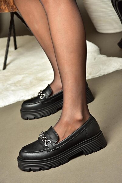 Fox Shoes R996096009 Чорні жіночі туфлі на товстій підошві для щоденного носіння