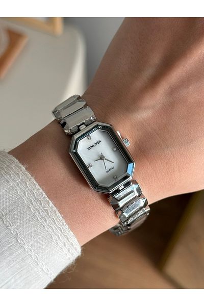 RoseandRoses Slyvie Original Model New Season Women's Wristwatch Silver (White Dial)