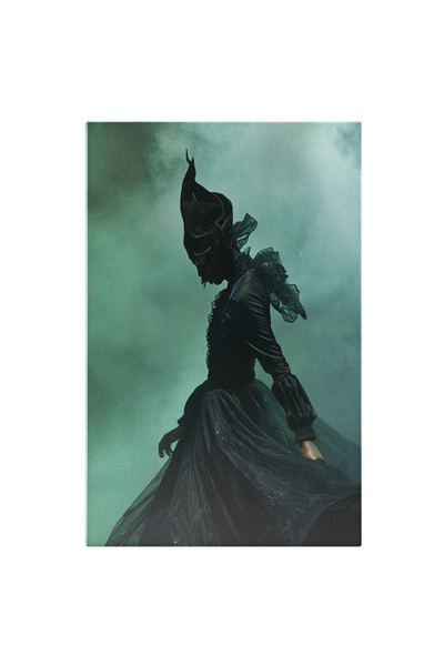 StoryGift Romania Tablou Canvas: Rochie Lungă Neagră Prezentată pe Model Femi...