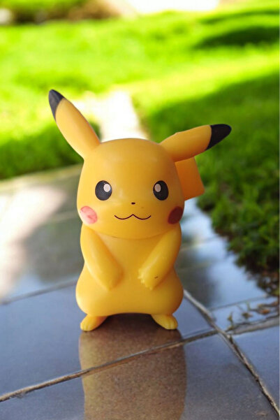 BlcBoutique Pikachu Figürü – Sevimli Pokémon Karakteri Oyuncak & Dekoratif Biblo