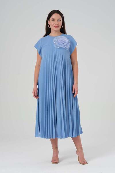 Gemko Pleated Dress with Rose Collar - Blue