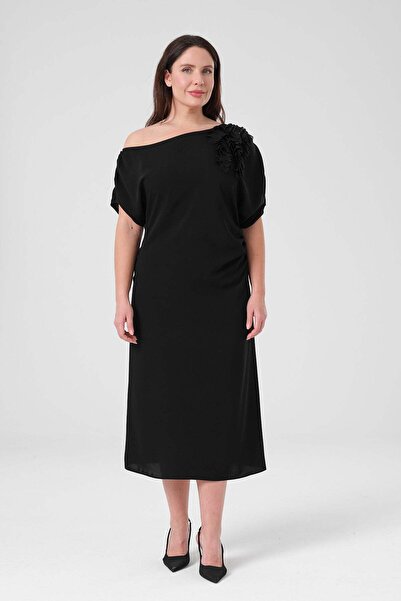 Gemko Off Shoulder Floral Accessory Dress - Black