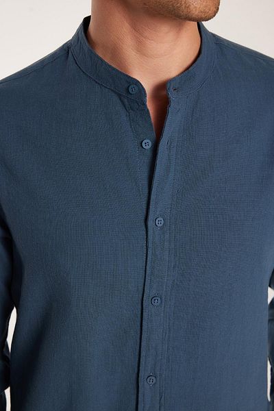 Tudors Cămașă pentru bărbați, slim fit, cu mânecă lungă, 100% bumbac, cu textura de in, cu guler întunecat