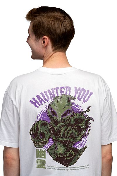 StoryGift Romania Tricou Barbati Cu Monstru Cu Un Craniu Uman In Mana, Text In Engleza Haunted You, Artwork, Stg