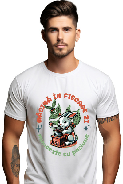 StoryGift Romania Tricou Barbati Macina In Fiecare Zi, Muncind Cu Pasiune Caf...