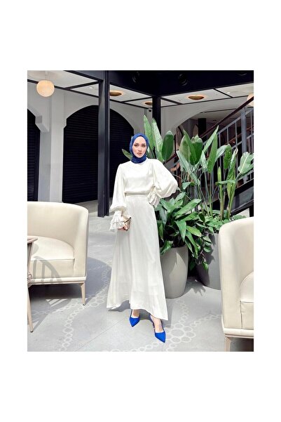 By Merve Serin BELLESA ELBİSE