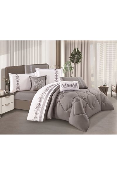 HOURS Horse Navran 8-piece embroidered comforter set with a modern and distinctive pattern Carina-001