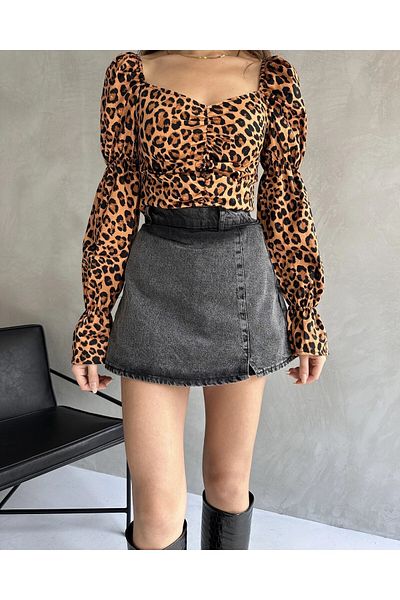 LOBOLIC Women's Slit Detailed Denim Shorts Skirt