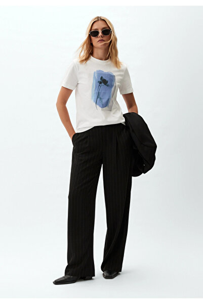 Calvin Klein Women's Short Sleeve T-Shirt J20J224908Yaf