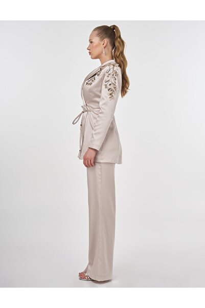 Kayra Embroidered Satin Double Suit Stone