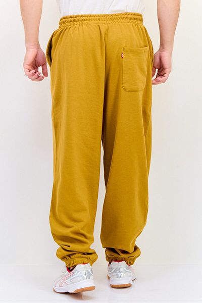 Levi's Men Regular Fit Brand Logo Jogger Pants, Brown