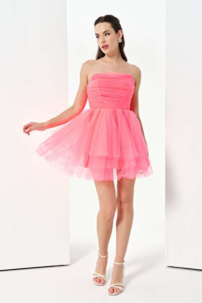 LOVE IS EVERYWHERE Kadın Mini Abiye Elbise Neon Pembe Straplez Tütü Etekli Üs...