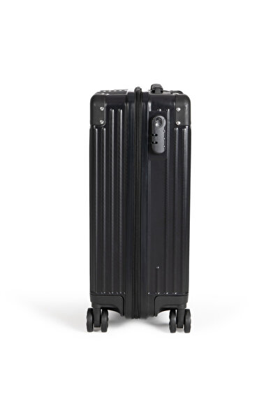 Delta Livoo VOY007 cabin suitcase with swivel wheels, durable ABS shell, black