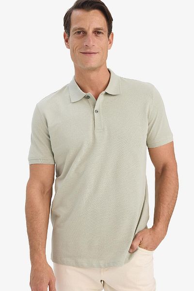 DeFacto 100 % Baumwolle, reguläre Passform, kurzärmeliges Basic-Polo-T-Shirt aus einfarbigem Piqué-Stoff C1293ax25sp