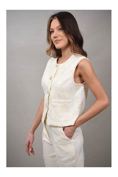 Caspiche FORMAL BUTTONED CAPRI VEST S Ivory