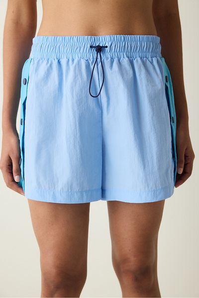 Penti Mehrfarbige Shorts mit verstellbarer Taille und Knopfdetail