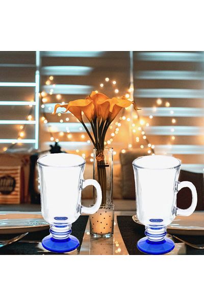 PUFO Cana elegantă din sticlă cu picior Pufo Blue Queen pentru cafea sau ceai, 250 ml