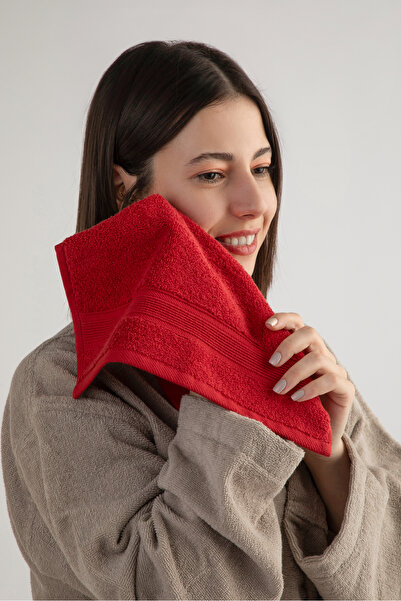 HOME ESSENTIALS Набір з 6 рушників для рук і обличчя з 100% бавовни - Premium 600 г/м² Висока м'якість Швидке висихання