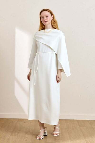 Ceylan Otantik White Shawl Collar Dress
