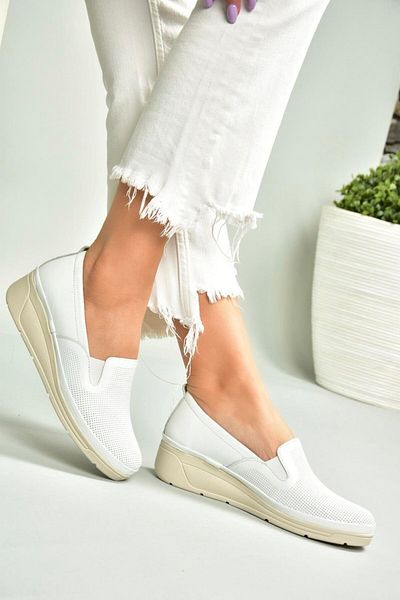 Fox Shoes U555024303 Pantofi de damă casual din piele naturală albă