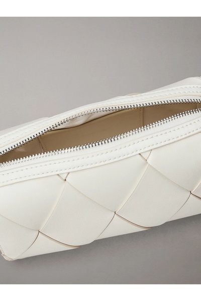 Calvin Klein Ck Woven Camera Bag Women's Crossbody Bag K60K613002-67U