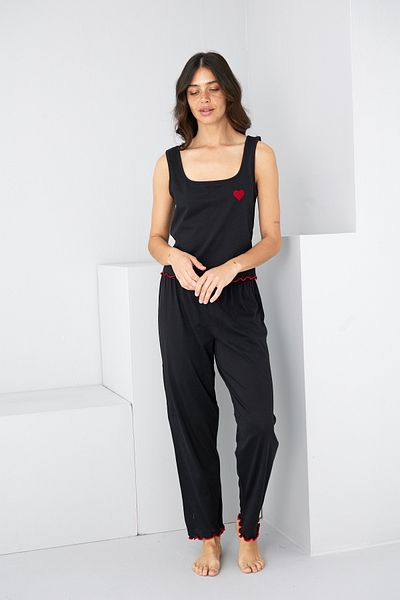 Siyah İnci Black Heart Embroidered Thick Strap Knitted Pajama Set7884