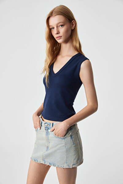 GRIMELANGE Lescosa Women Slim V Neck Sleeveless Navy Blue Blouse