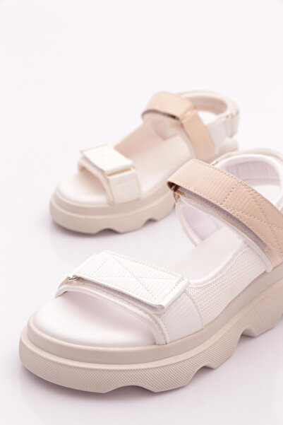 DGN 3527 Жіночі сандалі з товстою підошвою та леопардовим принтом